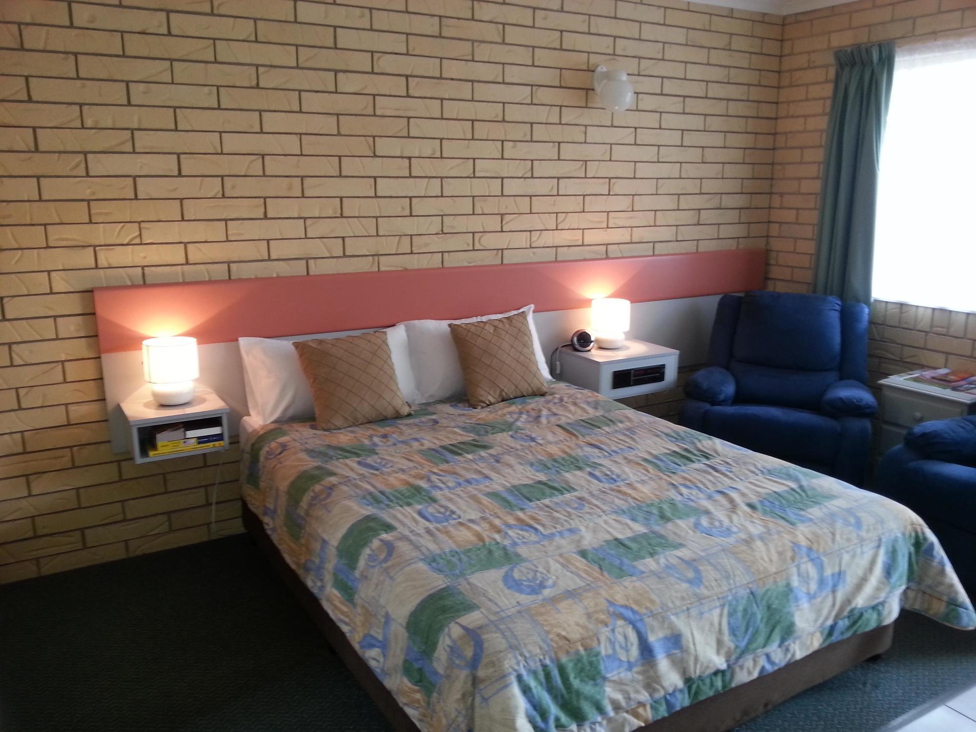 Beachside Motor By Golden Chain 3* Pialba